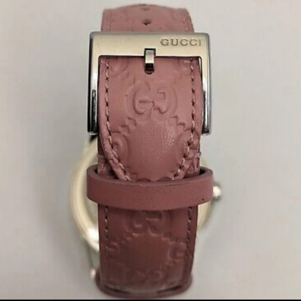 Gucci Luxury Leather Swiss Made GORGEOUS